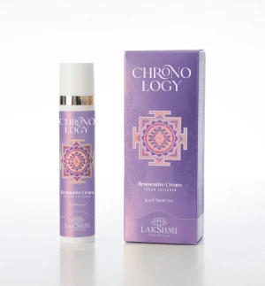 Chronology Crème